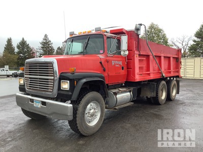 1997 Ford LT9000 6x4 T/A Camión dumper