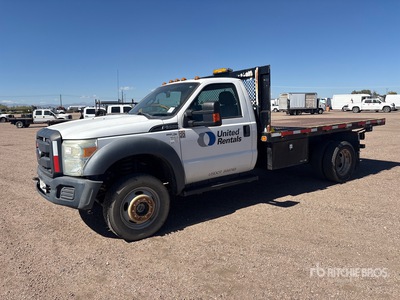 2016 Ford F-550 XL 4x4 Flatbed Truck