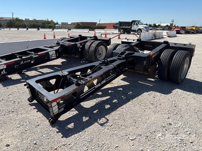 2000 Trail King S/A Booster Axle