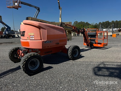 2017 JLG 450AJ 4WD Diesel Piattaforma monobraccio articolata