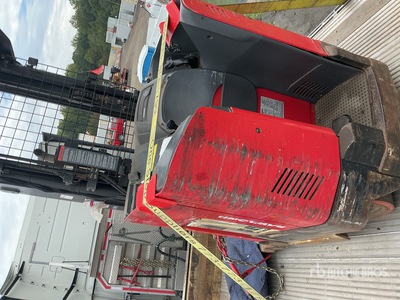 2019 Raymond 7300 Wózek wysokiego składowania
