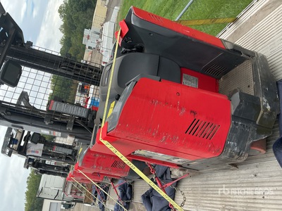 2019 Raymond 7300 Wózek wysokiego składowania