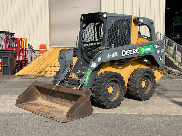 2014 John Deere 326E Skid Steer Loader