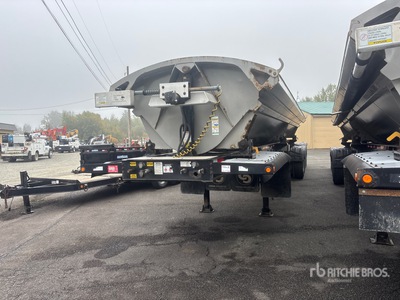 2019 Cross Country 40 ft Quad/A Side Dump Trailer