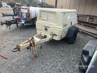 2007 Ingersoll Rand P185WJD 185 cfm Mobile コンプレッサー