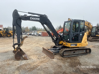 2016 John Deere 60G Excavatrice sur chenilles
