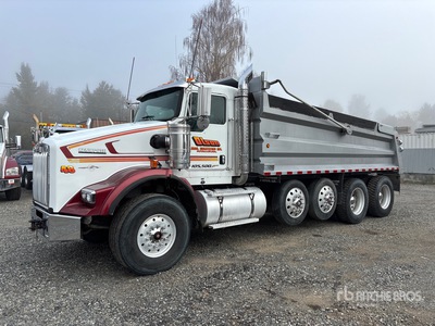2020 Kenworth T800 10x4 Camion à benne quatre essieux