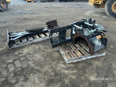 2014 Cat 12 in Skid Steer Planer (Inoperable)