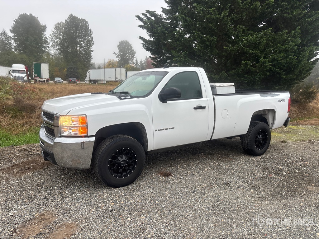 General Appearance with Featured Photo