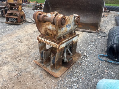 Kent 28 in Plate Compactor Attachment