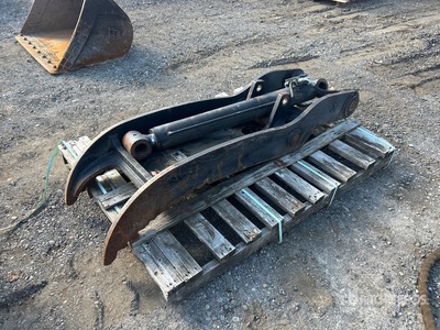 44 in Hydraulic Baggerdaumen