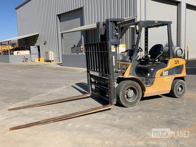2019 Cat MH GP30N 5500 lb Pneumatic Tire Forklift