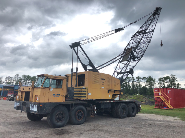 1970 (unverified) Lima 700-T Lattice-Boom Truck Crane