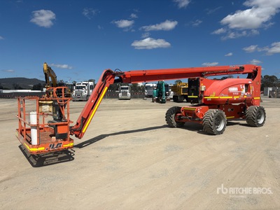 2010 JLG 800 AJ 4WD Diesel Articulating Boom Lift