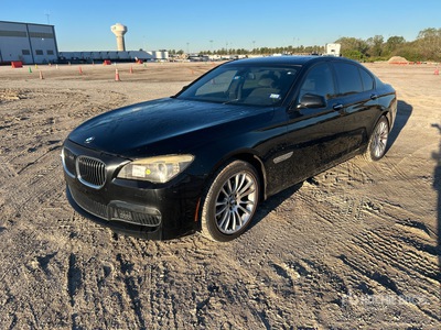 2011 BMW 740i Automobile