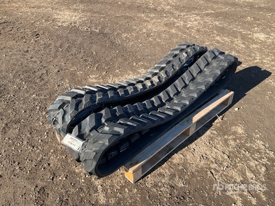 JCB Pair of Rubber Tracks 230x35x96.0 Tracks (Unused)