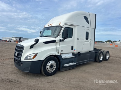 2021 Freightliner Cascadia 126 6x4 T/A Sleeper Truck Tractor