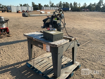 DeWalt Radial Arm Saw