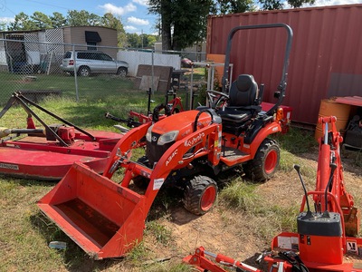 Kubota BX23SLSB-R14-1 4WD جرار متعدد الاستخدامات