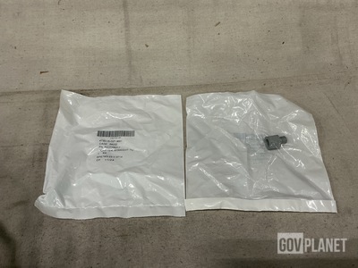 (14) Pioneer Industries 5802056217 Straight Tube Adapters