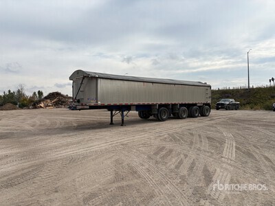 2018 Custom 46 ft Quad/A Tipping Trailer