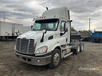2015 Freightliner Cascadia 113 6x4 Cabeza Tractora Cabina Corta