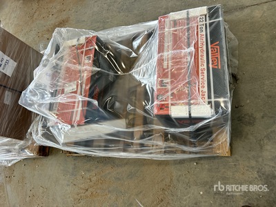 Quantity of (2) 22 Ton Service Jack