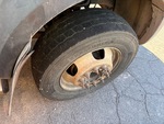 Underbody with Right Steer Tire