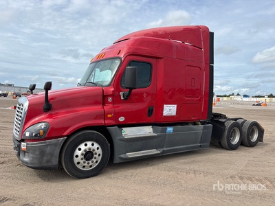 2014 Freightliner Cascadia 125 تراكتور شاحنة كابينة النوم (ثنائية المحور)