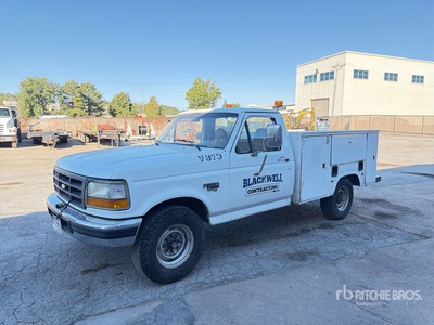 1996 Ford F-250 XL 4x2 Utility Truck