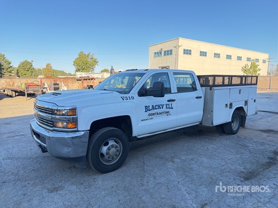 2018 Chevrolet Silverado 3500HD 4x4 Crew Cab Ciężarówka użytkowa