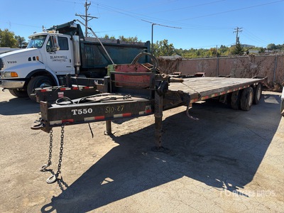 2005 Imperial 20 ton 26 ft T/A مقطورة معدات