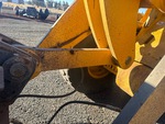 Chassis with Tilt Linkage