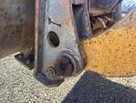 Chassis with Quick Coupler to Arms Pins