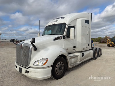 2022 Kenworth T680 6x4 Cabeza Tractora Cabina Dormitorio