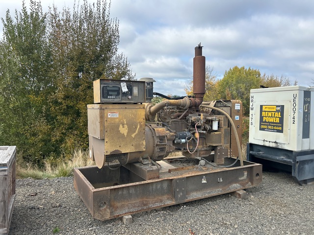 Cat SR-4 210 kW Skid-Mounted Generator Set (Inoperable)