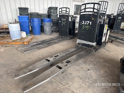 2014 Crown PC4500-80 8000 lb Electric Wózek paletowy