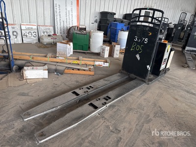 2014 Crown PC4500-80 8000 lb Electric Wózek paletowy