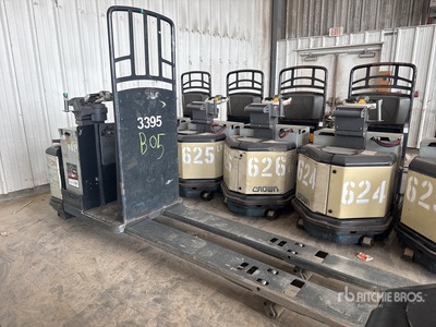 2017 Crown PC4500-80 8000 lb Electric Wózek paletowy