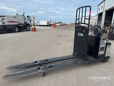2017 Crown PC4500-80 8000 lb Electric Wózek paletowy