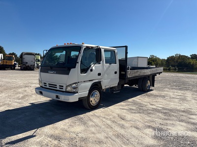 2007 Isuzu NQR 4x2 Crew Cab Flatbed Truck