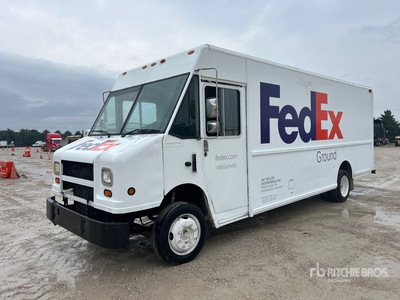2000 Freightliner MT55 4x2 Step Van
