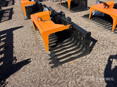 2026 Kit Containers QT-SG-S76-V3 76 in Skid Steer Grapple Bucket (Unused)