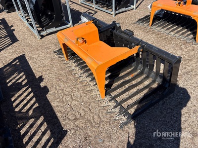 2026 Kit Containers QT-SG-S76-V3 76 in Skid Steer Grapple (Unused)