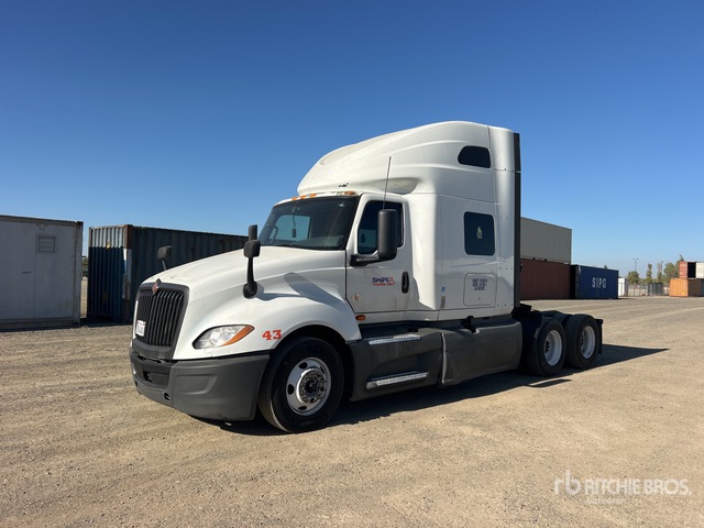2021 International Lt 625