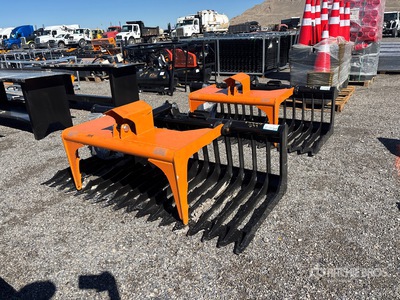 2026 Kit Containers QT-SG-S76-V3 45 in Skid Steer Grapple (Unused)
