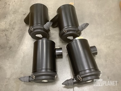 (4) Donaldson 1072963 Intake Air Cleaners