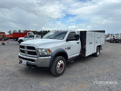 2016 Ram 5500 4x2 Camion utilitaire