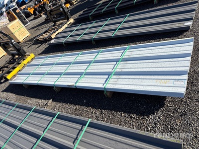 Quantity of 2026 Kit Containers 3 ft x 12 ft Steel R Panels WHITE その他 - 店舗 & 倉庫 (Unused)
