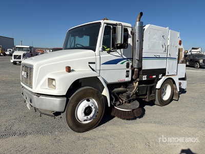 Athey M9E on 1999 Freightliner FL70 Sweeper Truck